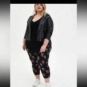 Torrid Black Floral Skull Crop Leggings 0